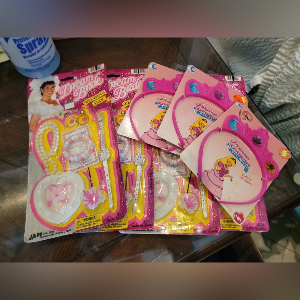 Girls jewelry and crown Set - Pink and Yellow 7 total